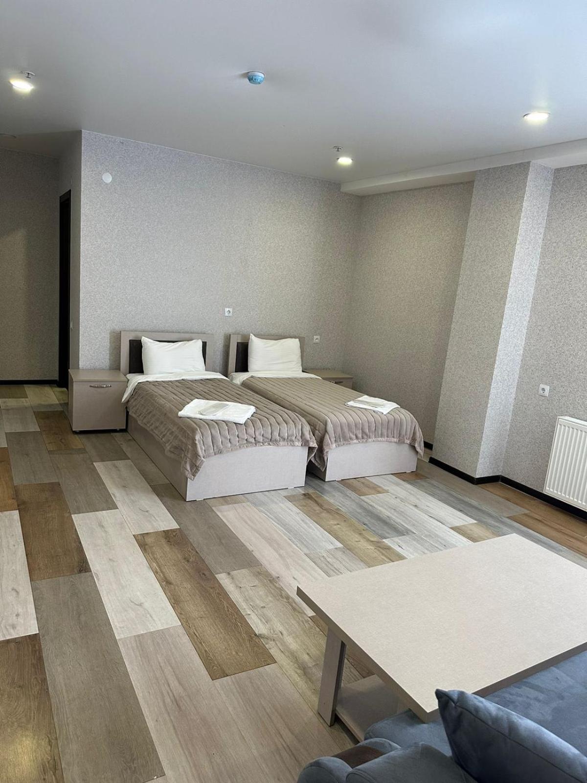 Hotel Qumli Гудаури Экстерьер фото