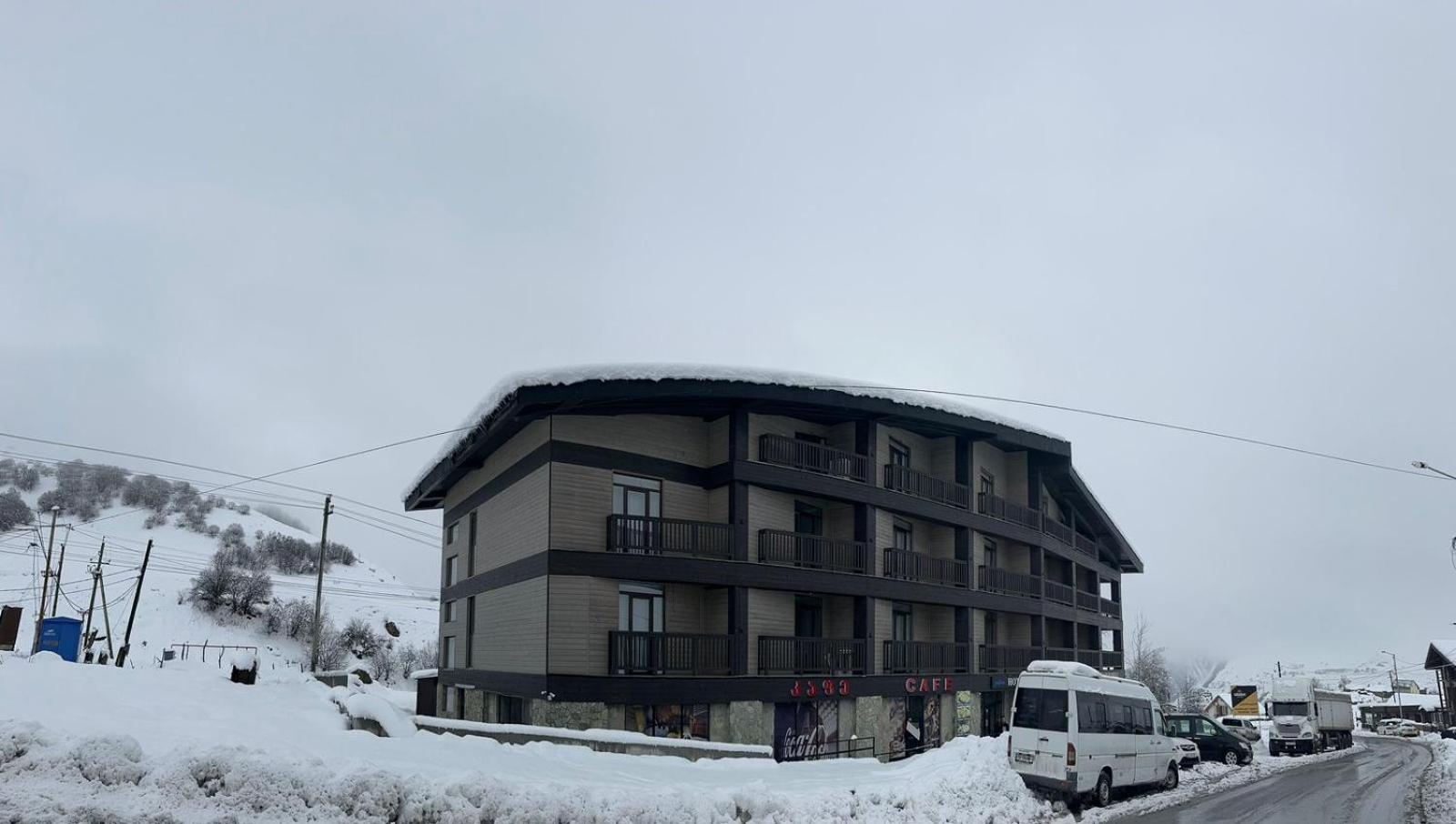 Hotel Qumli Гудаури Экстерьер фото
